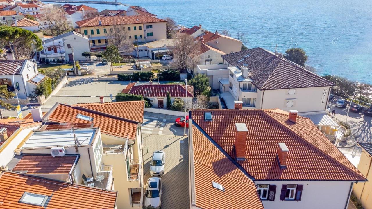 Apartments Happy Stay Center Baska Dış mekan fotoğraf